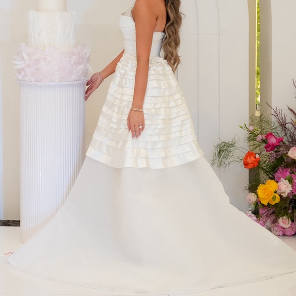 Kim Kassas inspired custom made dress - Picture 3 of 4